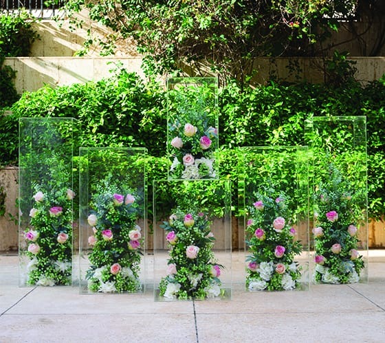 Acrylic Flower Bouquet Stands