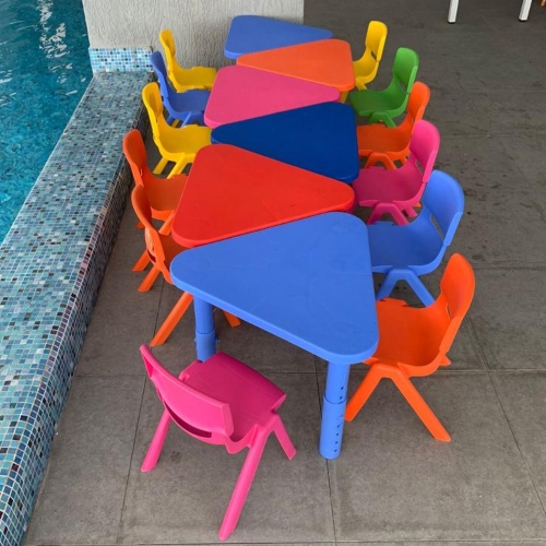 Kids Chairs & Tables