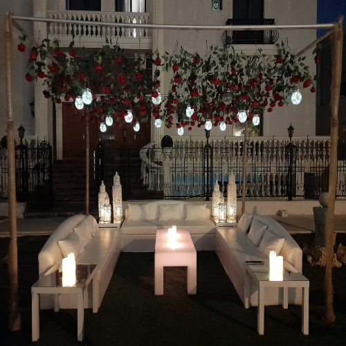 Red Roses Tent