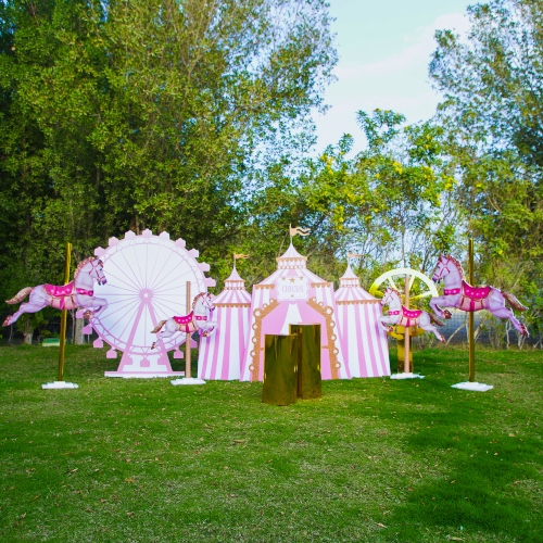Pin Circus Theme