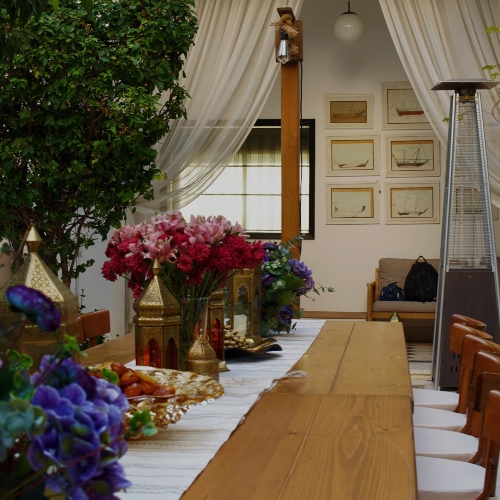 Ramadan Dining Table with Chairs