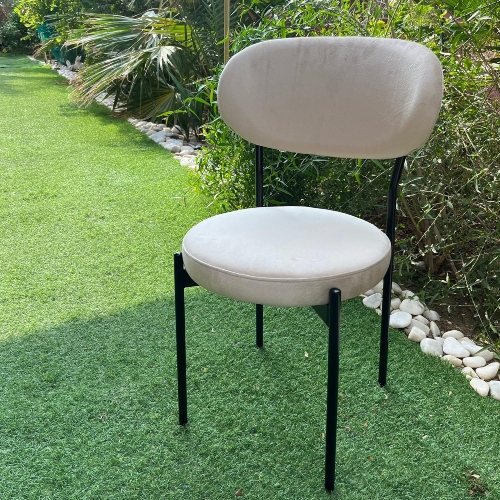 Black & Nude Chair