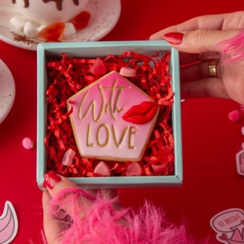 Love Cookies Treat Box