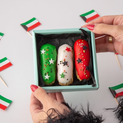 Kuwait Eclairs Treat Box