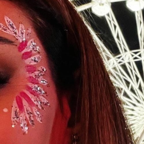 Face Glitter Painting