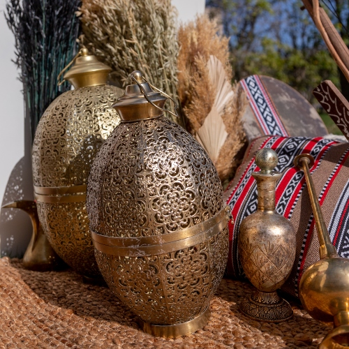 Traditional Circular Backdrop