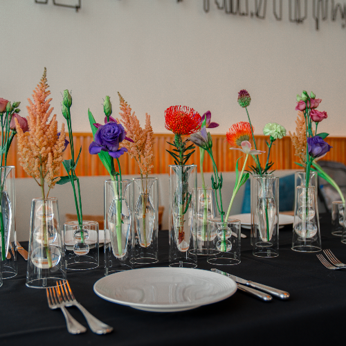 Multi Color Sets of Fresh Flowers with Elegant Glass (Table Arrangement)