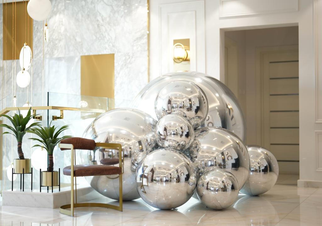 Mirror Balloons