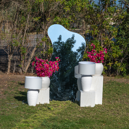 Mirror With Classy Decor