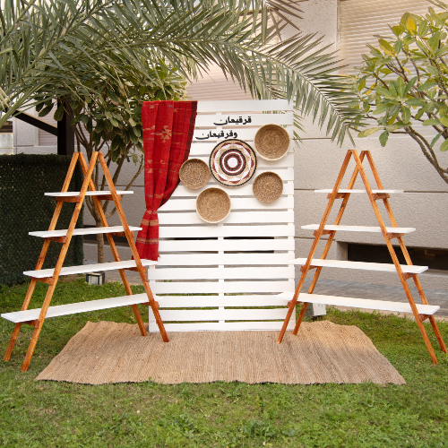 Gergean Wooden Backdrop