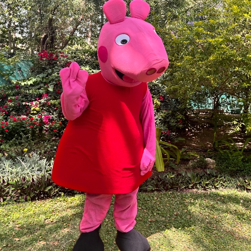 Peppa Pig Mascot