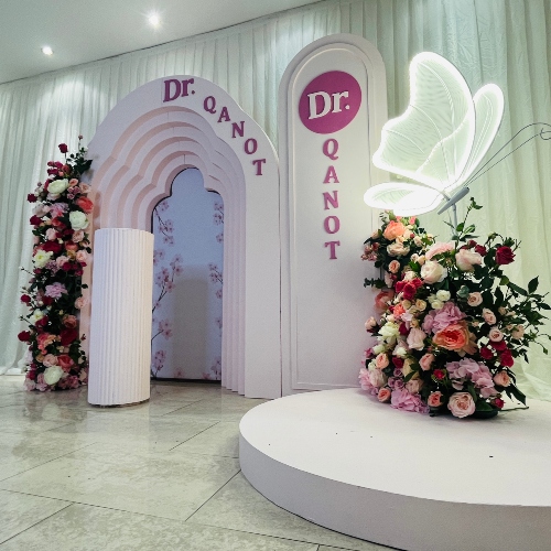 Elegant Backdrop with Flowers