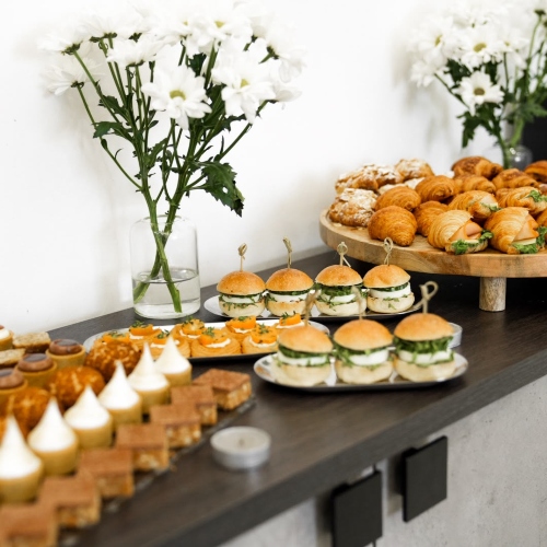 Tobys Estate Coffee & Bites Booth for 50 Persons