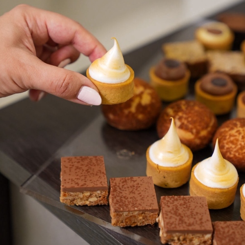 Tobys Estate Coffee & Bites Booth for 75 Persons