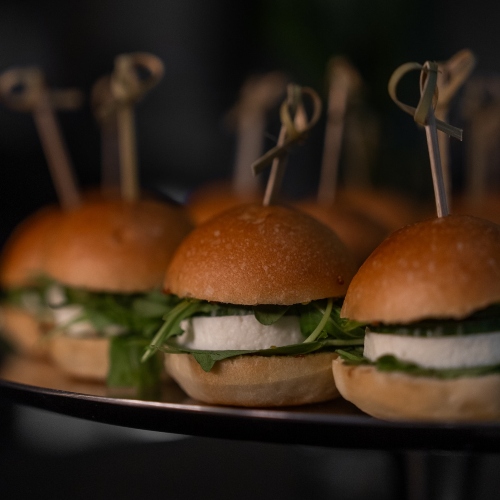Tobys Estate Coffee & Bites Booth for 100 Persons