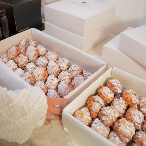Tobys Estate Coffee & Bites Booth for 100 Persons