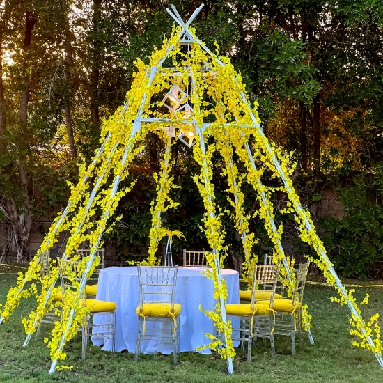 Sunset Table Setup