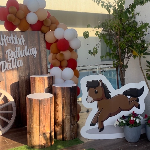 Farm Backdrop with Balloons Arch