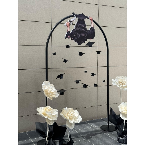 Floral Graduation Setup
