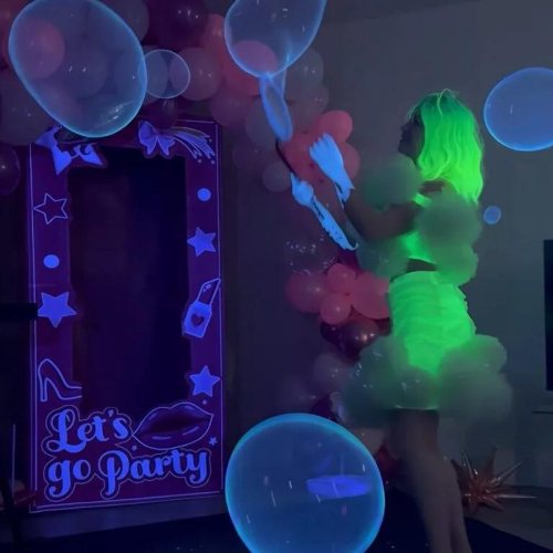 Glow in the Dark Neon Bubble Show / Game Host