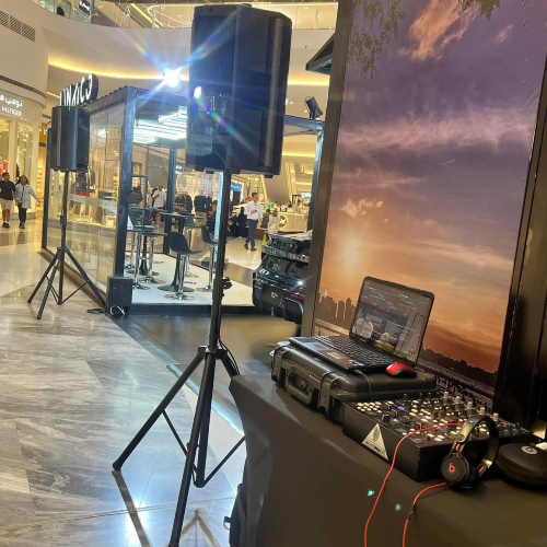 DJ With Sound System - Kids Party