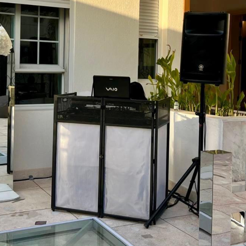 Dj With Sound System - Disco Party