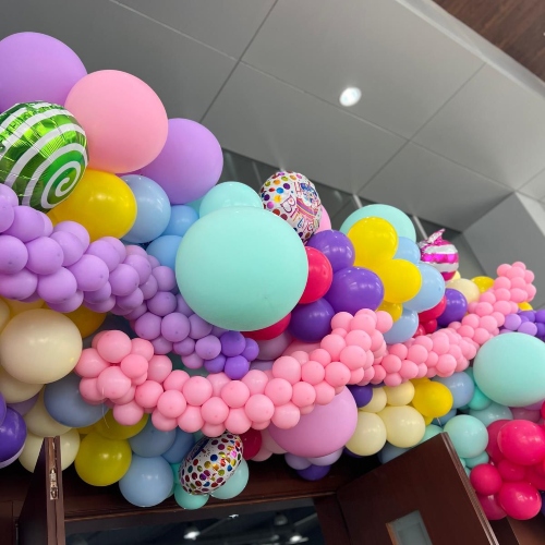 Fun & Cheer Balloon Arch