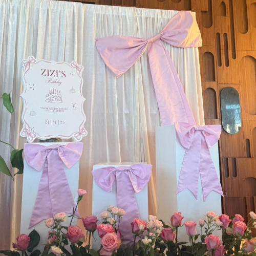 White Curtain & Pink Bows