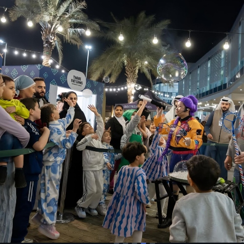 Rumi K-Pop Bubble Show