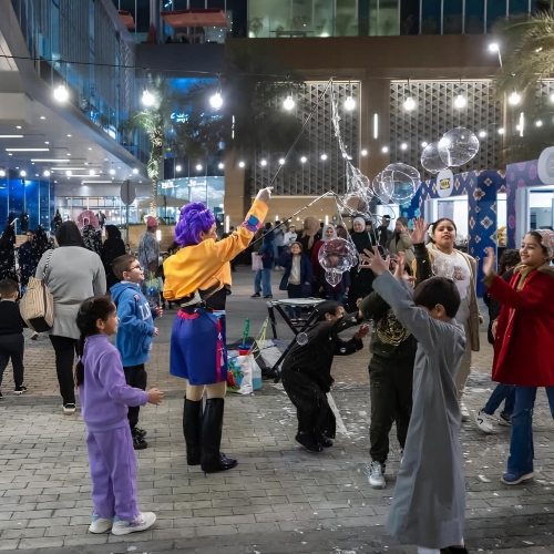 Rumi K-Pop Bubble Show