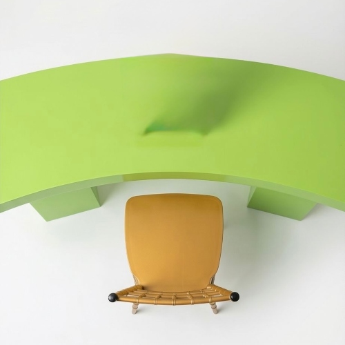 Curved Table & Chairs