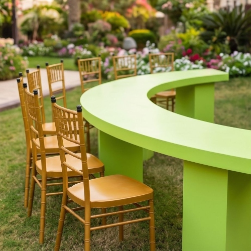Curved Table & Chairs