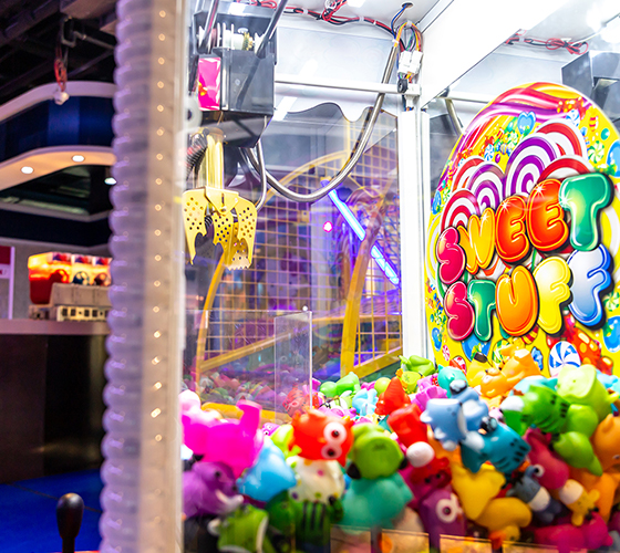 Candy Street Crane
